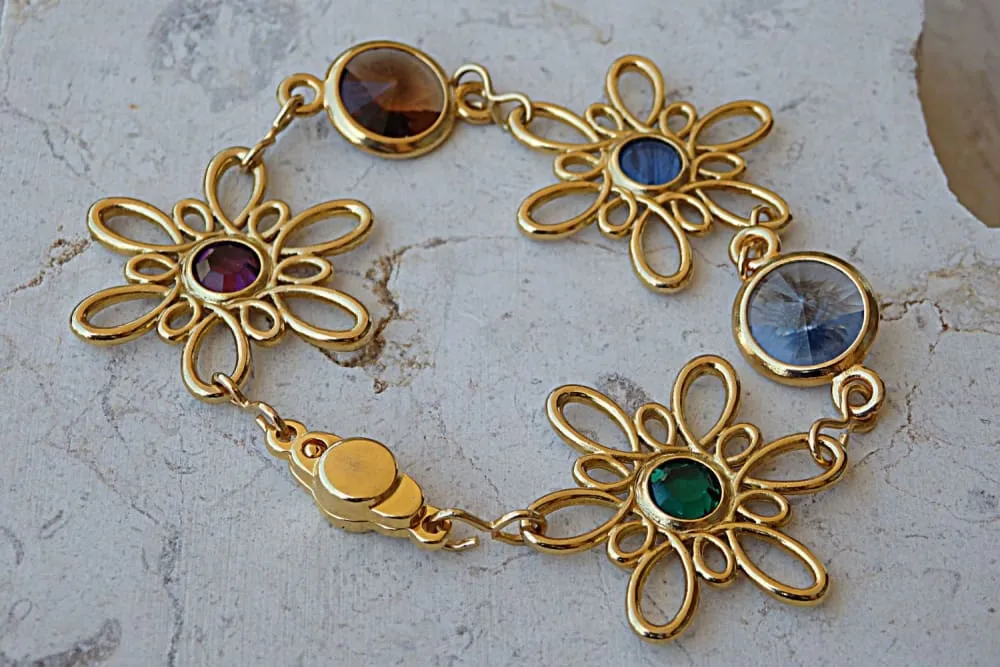 Colorful floral bracelet