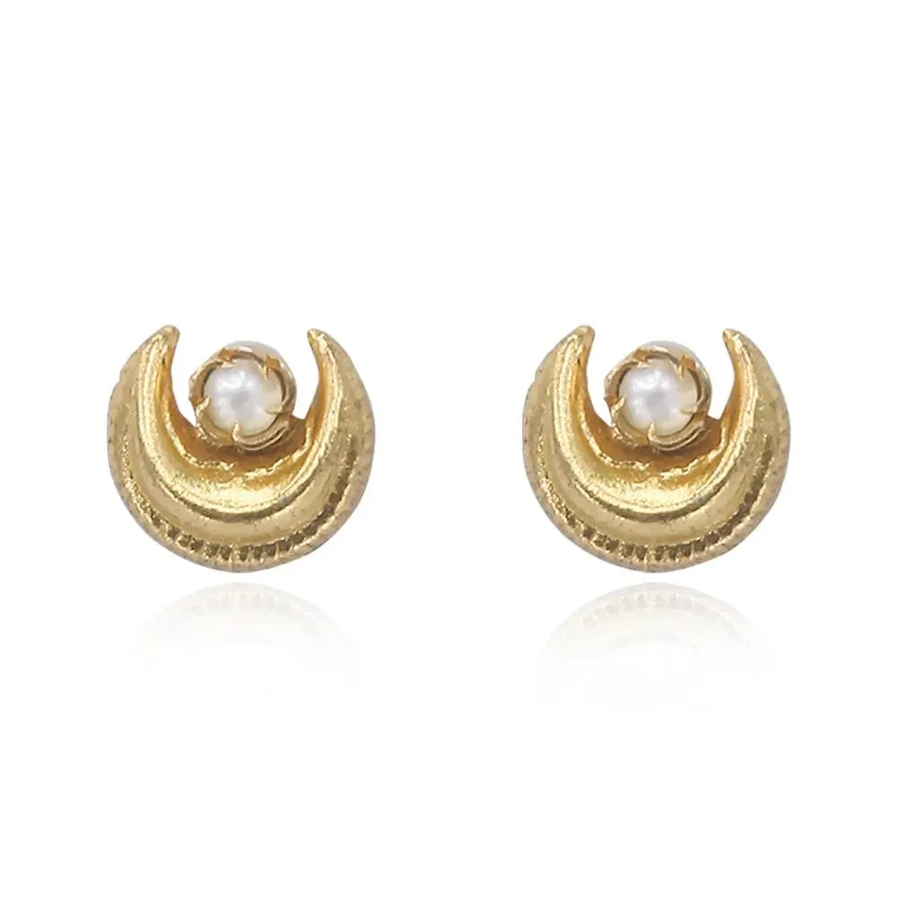 Cute Chand Silver Studs