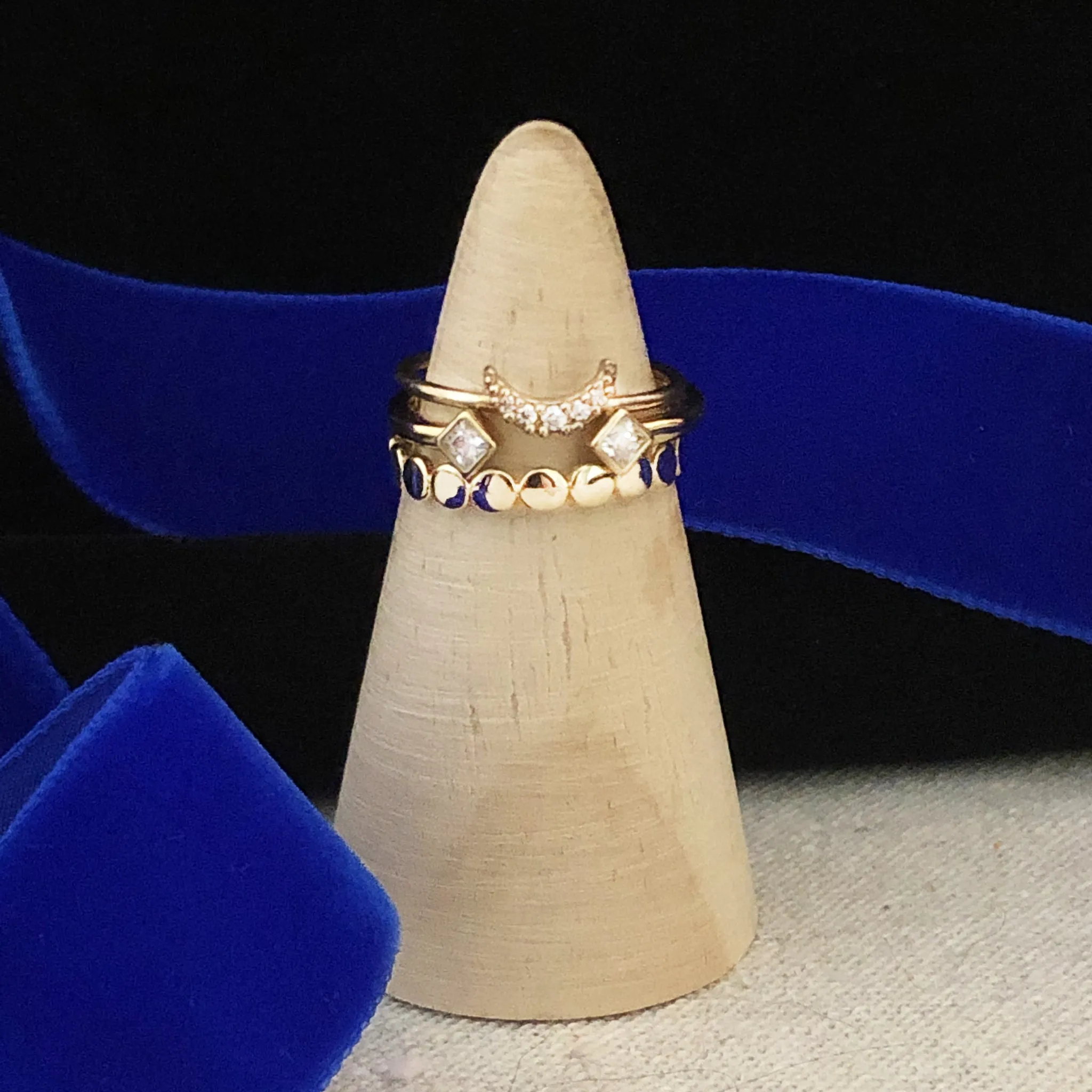 Full Moon Band Ring - Gold