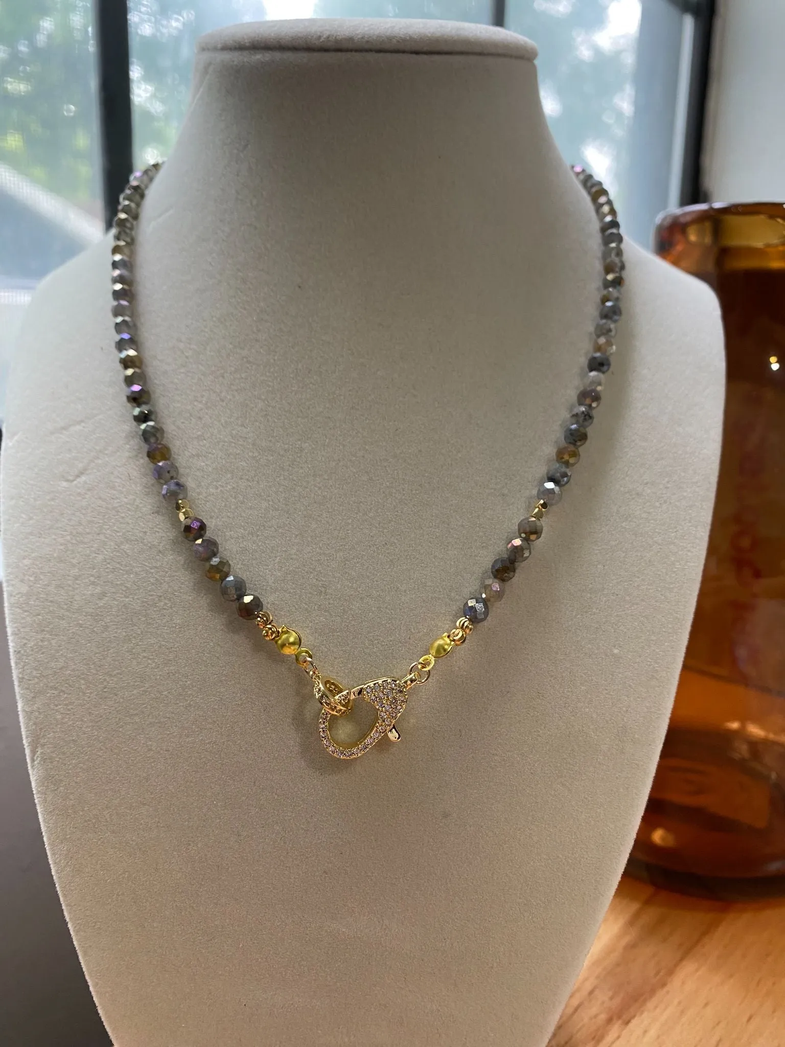 Gemstone Bead Necklace with Pendant