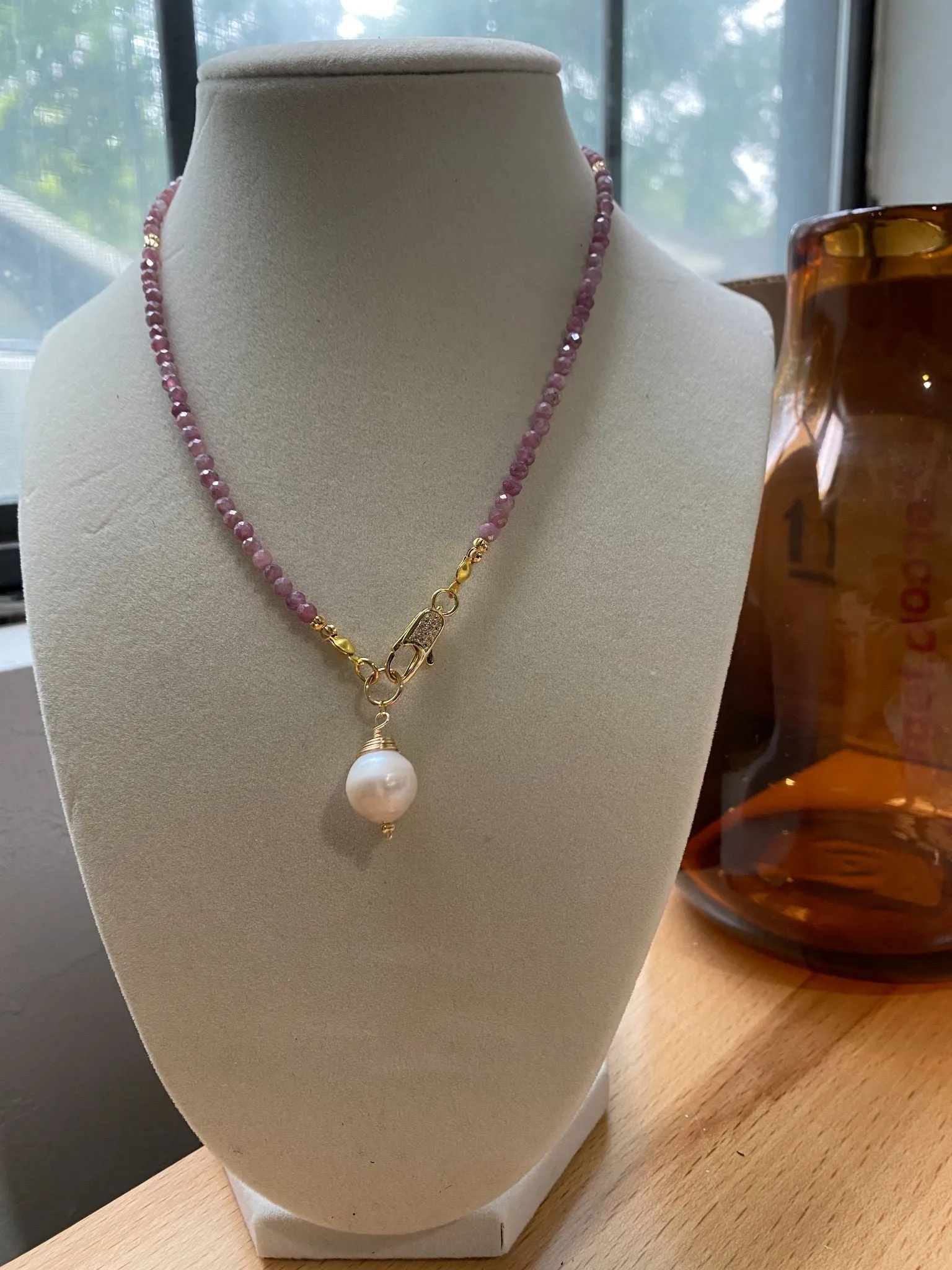 Gemstone Bead Necklace with Pendant