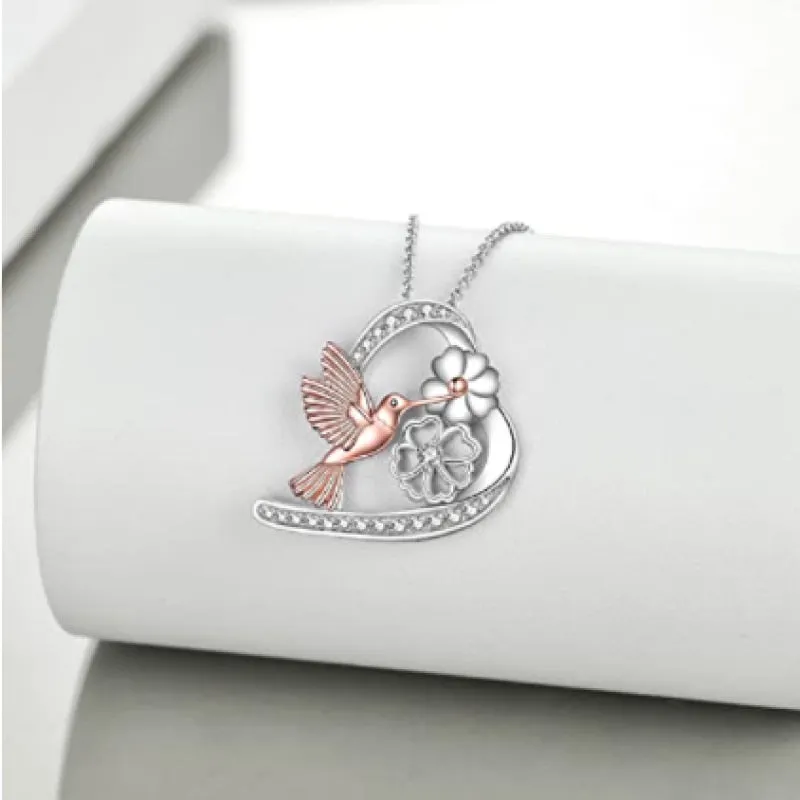 Hummingbird Necklace Heart-Shaped Pendant Hummingbird and Flower Crystal Necklace