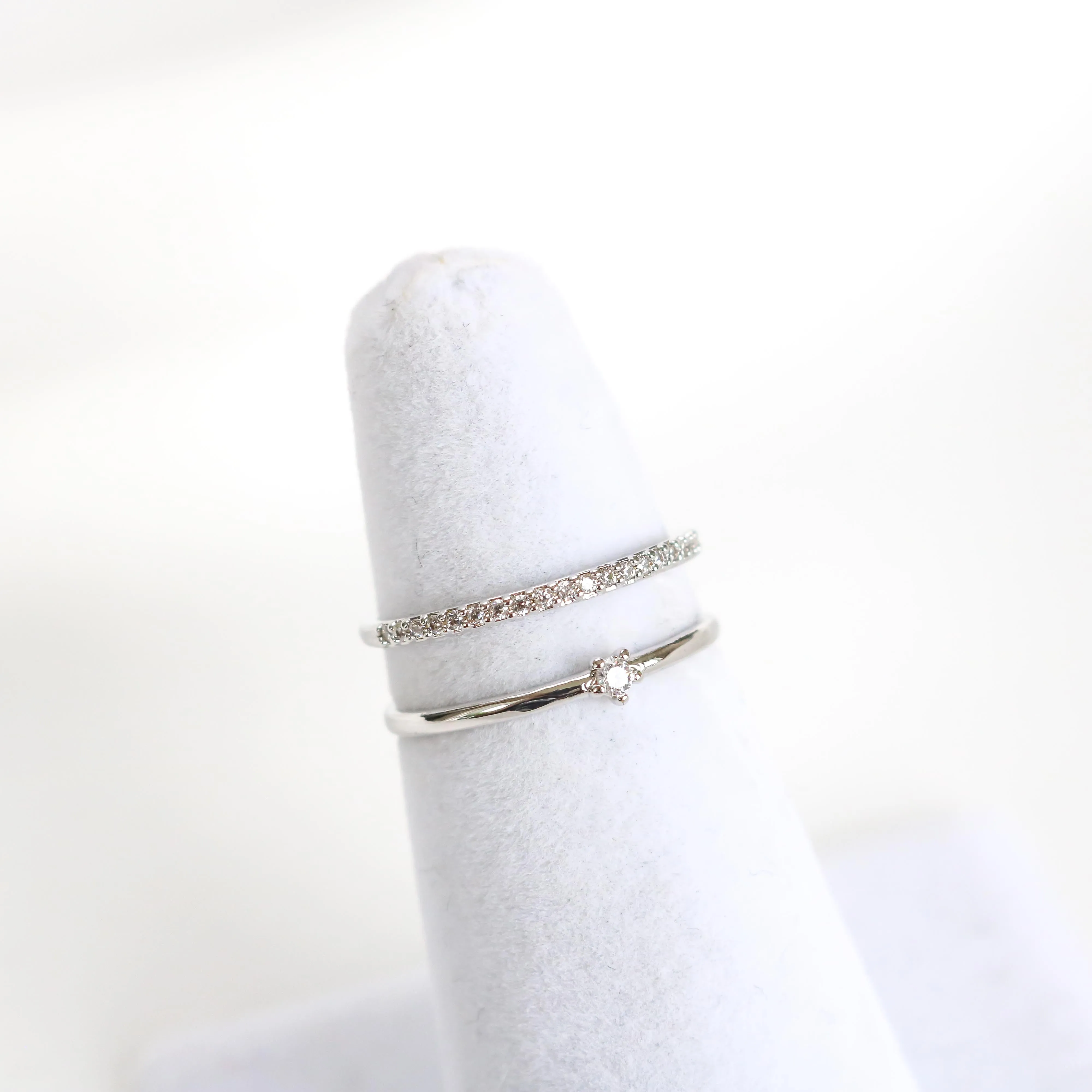 Lou Line Ring