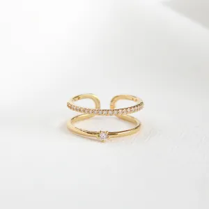 Lou Line Ring