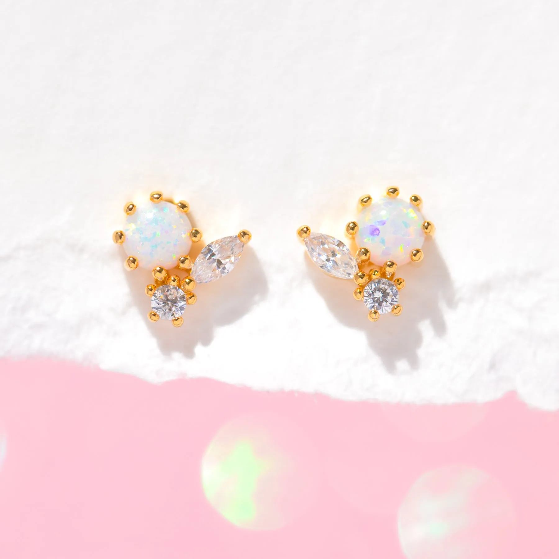 Mini Mila Studs