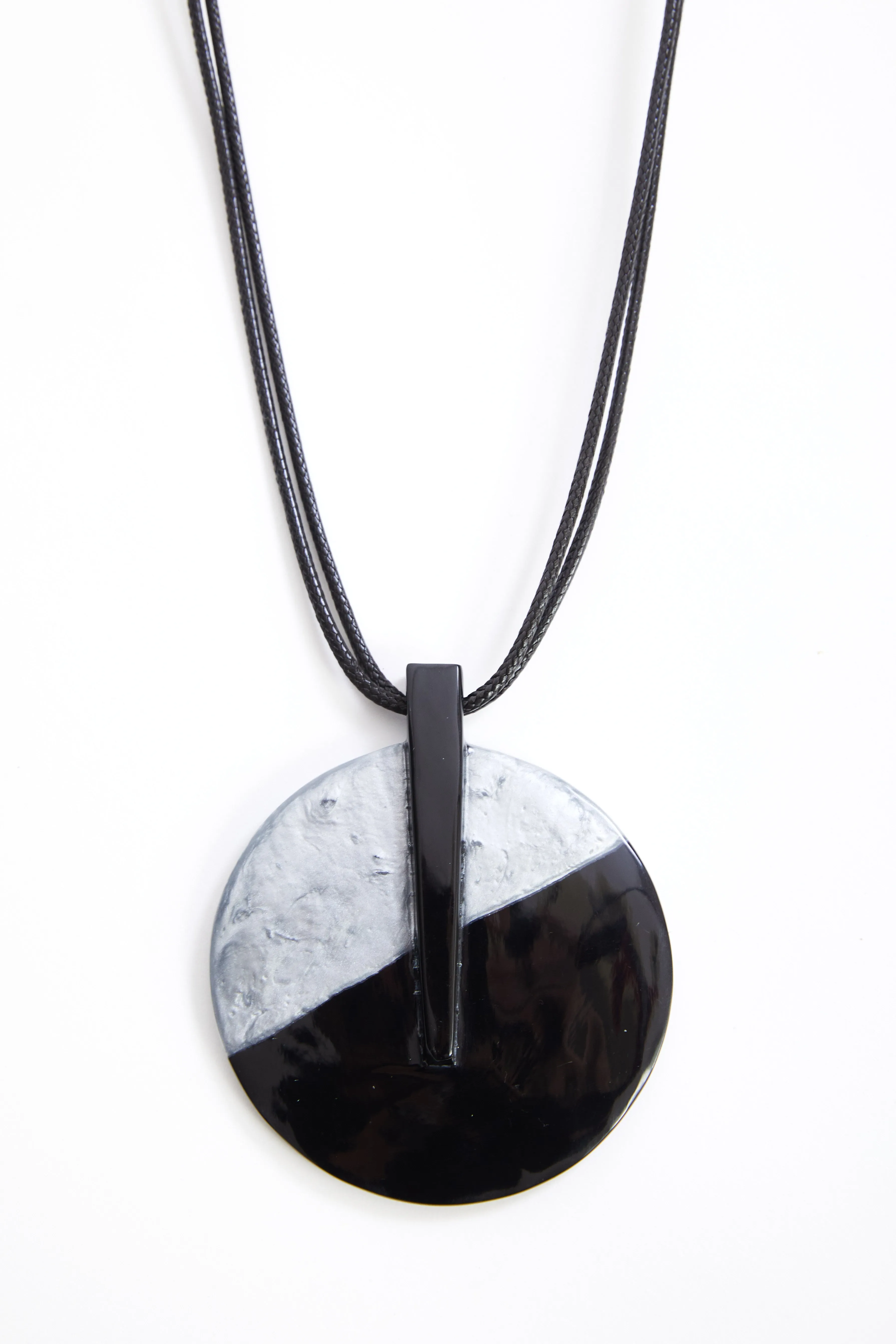 Ora 2 Tone Disc Necklace