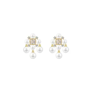 Renaissance Pearl Trillion Drop Gold Earrings