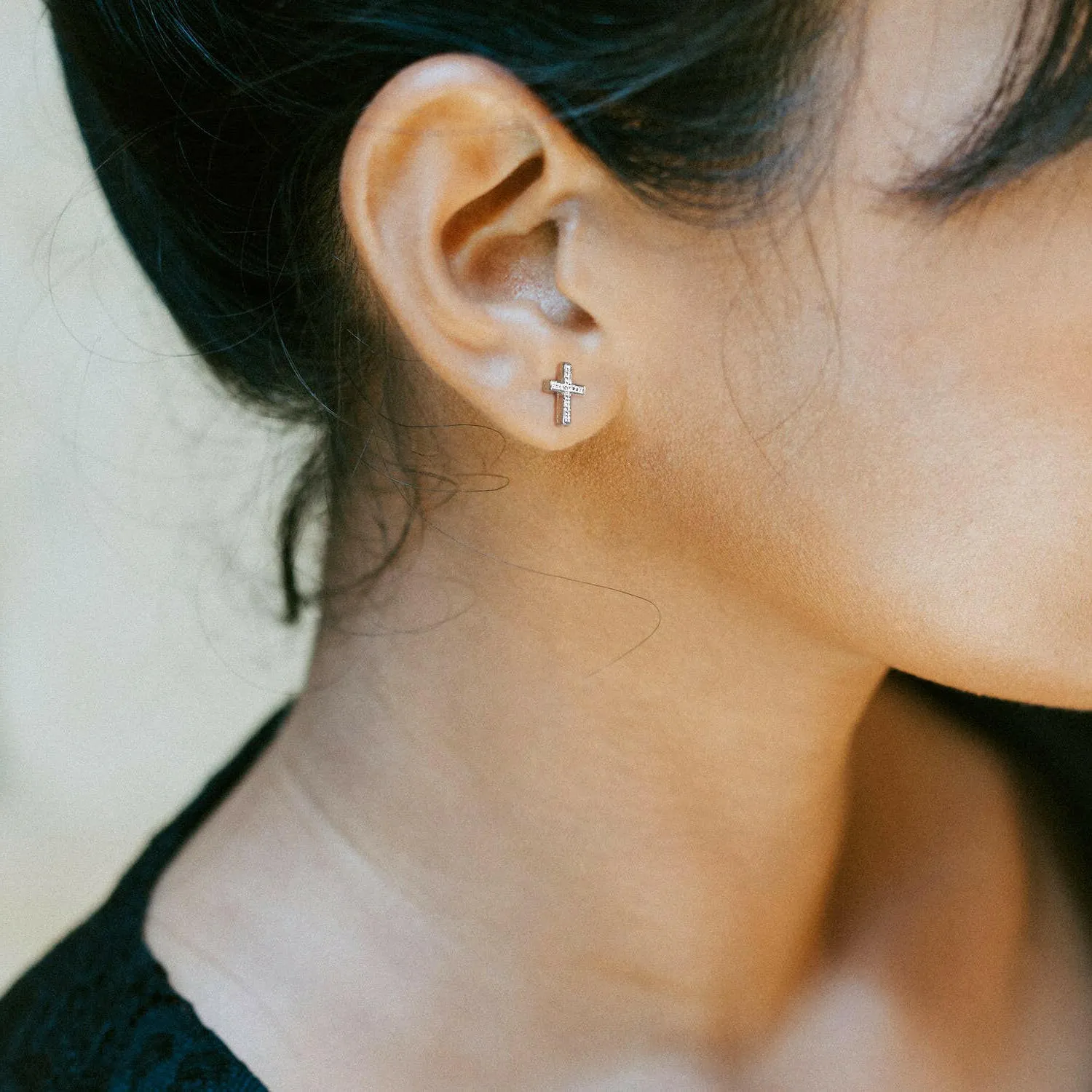 Silver Cross Ear Studs - Elegant and Versatile Jewelry Option