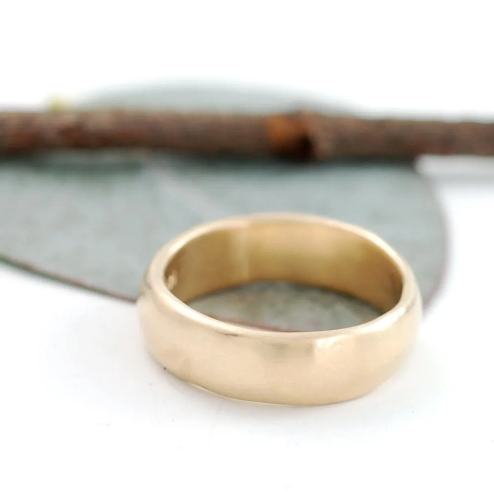 Simplicity Ring in Yellow Gold - Made to Order